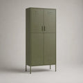 Armadio in acciaio verniciato verde con due ante battenti e piedini rialzati 90 x 45 x 180 cm